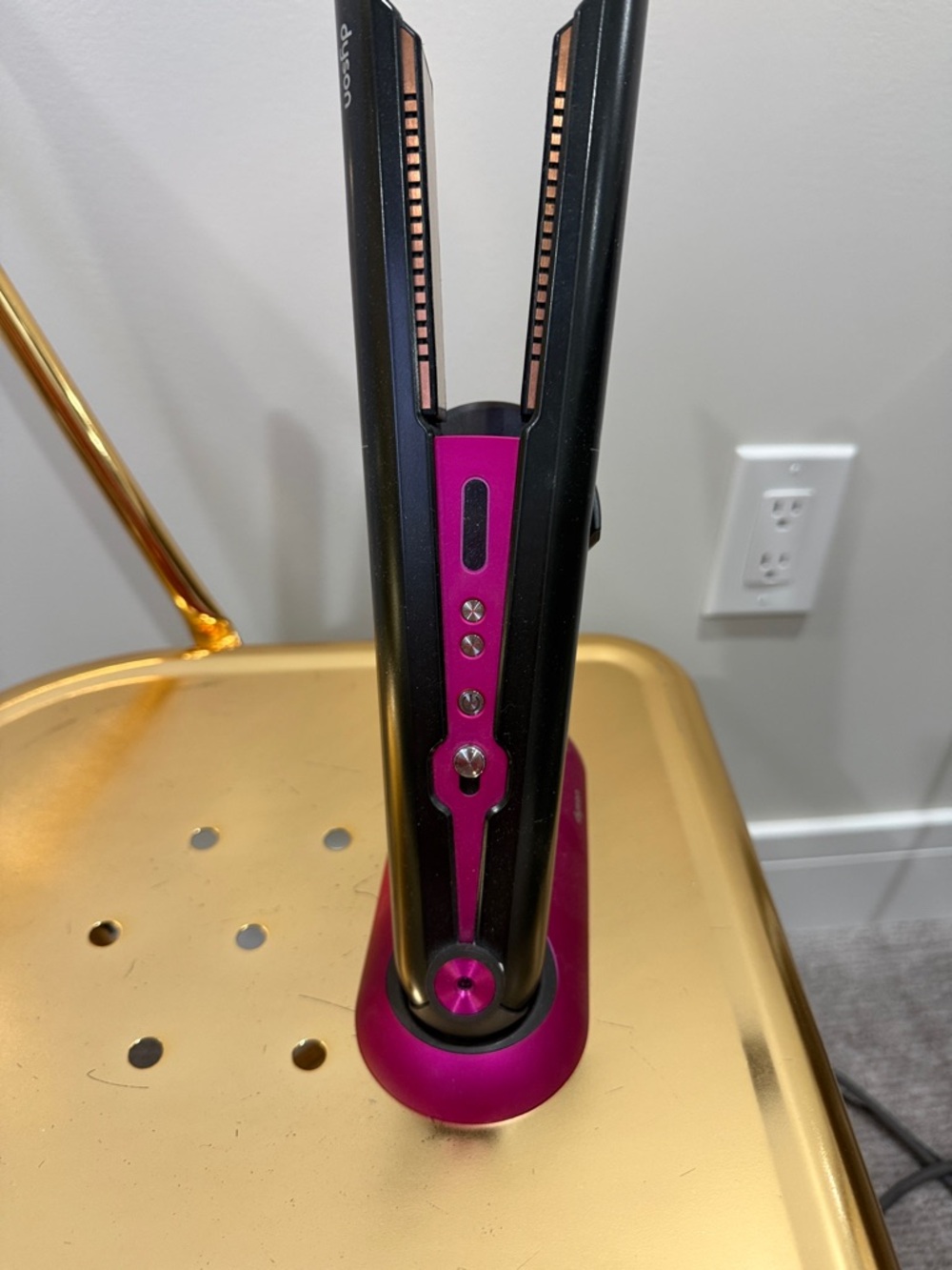 Dyson Cordless Flat Iron Hair Straightener - Black & Fuchsia